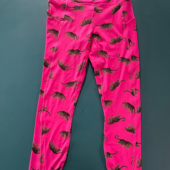 Oasis High Waisted Fabletics leggings. New with tags. Size S/6. - Picture 5 of 5